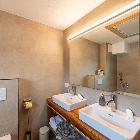 Zugspitzapps,villa Sonnenschein 度假居 *
